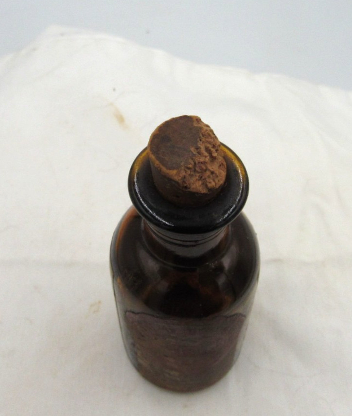 1930’s Fritzsche Bros NY Oil of Clove 3 1/8″ Amber Medicine bottle