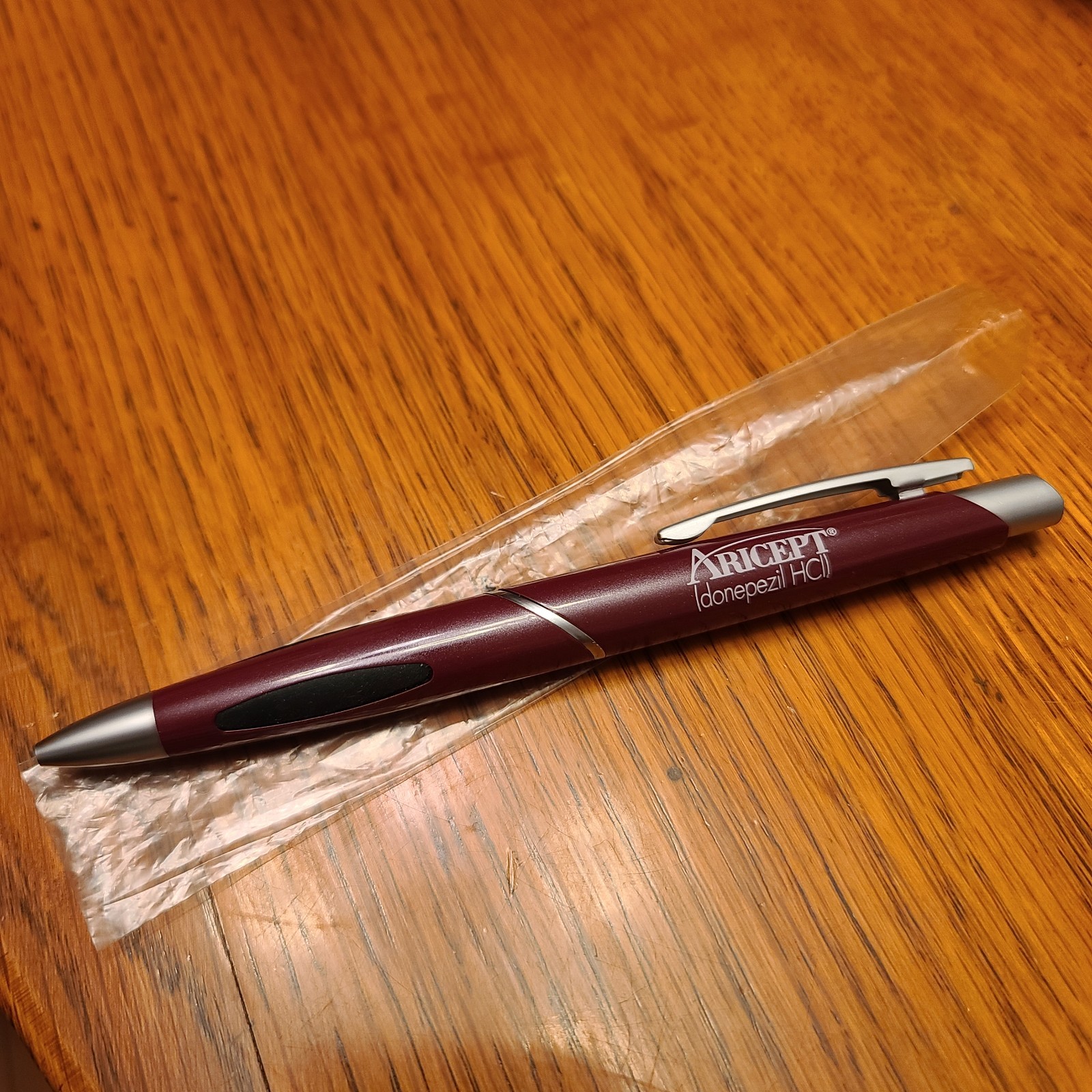 ARICEPT Pharmaceutical Drug Rep Heavy MetalPen Advertising Collectible Writes