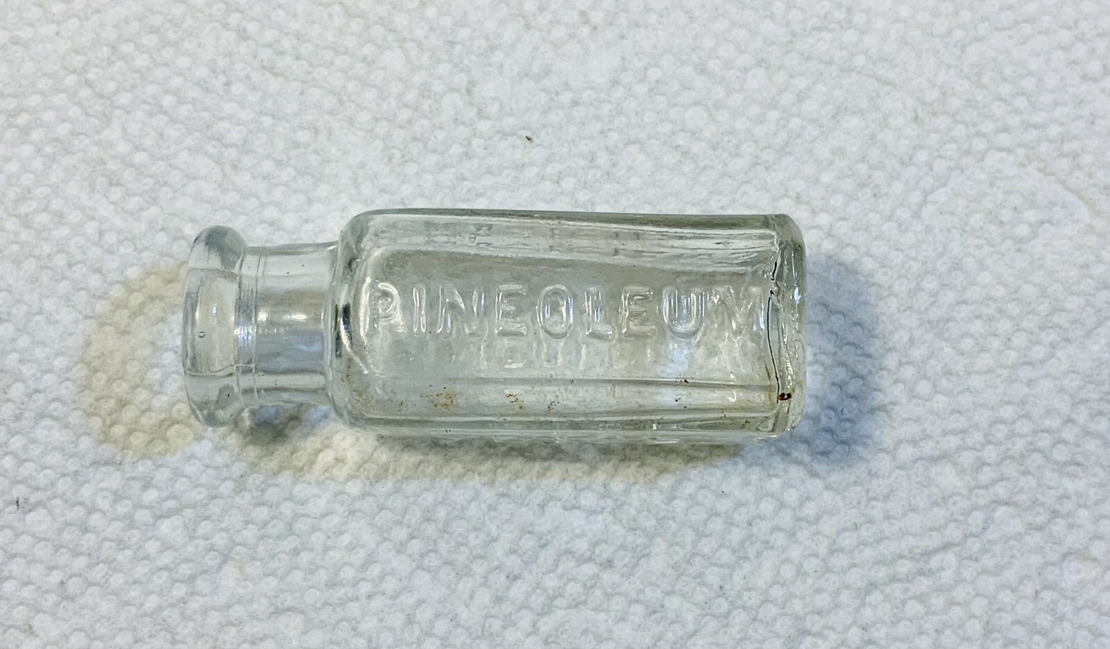 Vintage Early Glass Pharmacy Medicine Bottle Physicians Pineoleum trial bottle