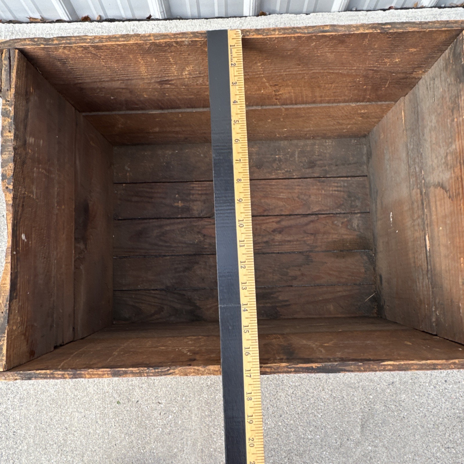 Antique Shoemaker & Busch Wholesale Druggist Wooden Crate Philadelphia, PA