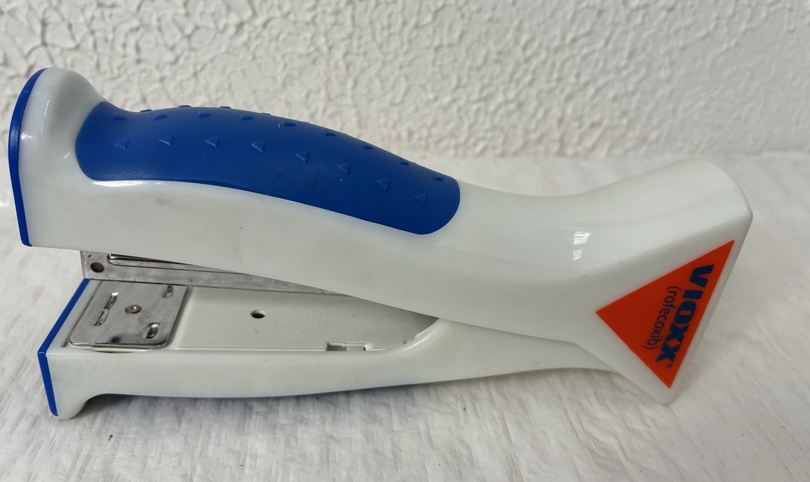 VIOXX STAPLER Drug Rep Pharmaceutical Promo Advertising Blue & Orange