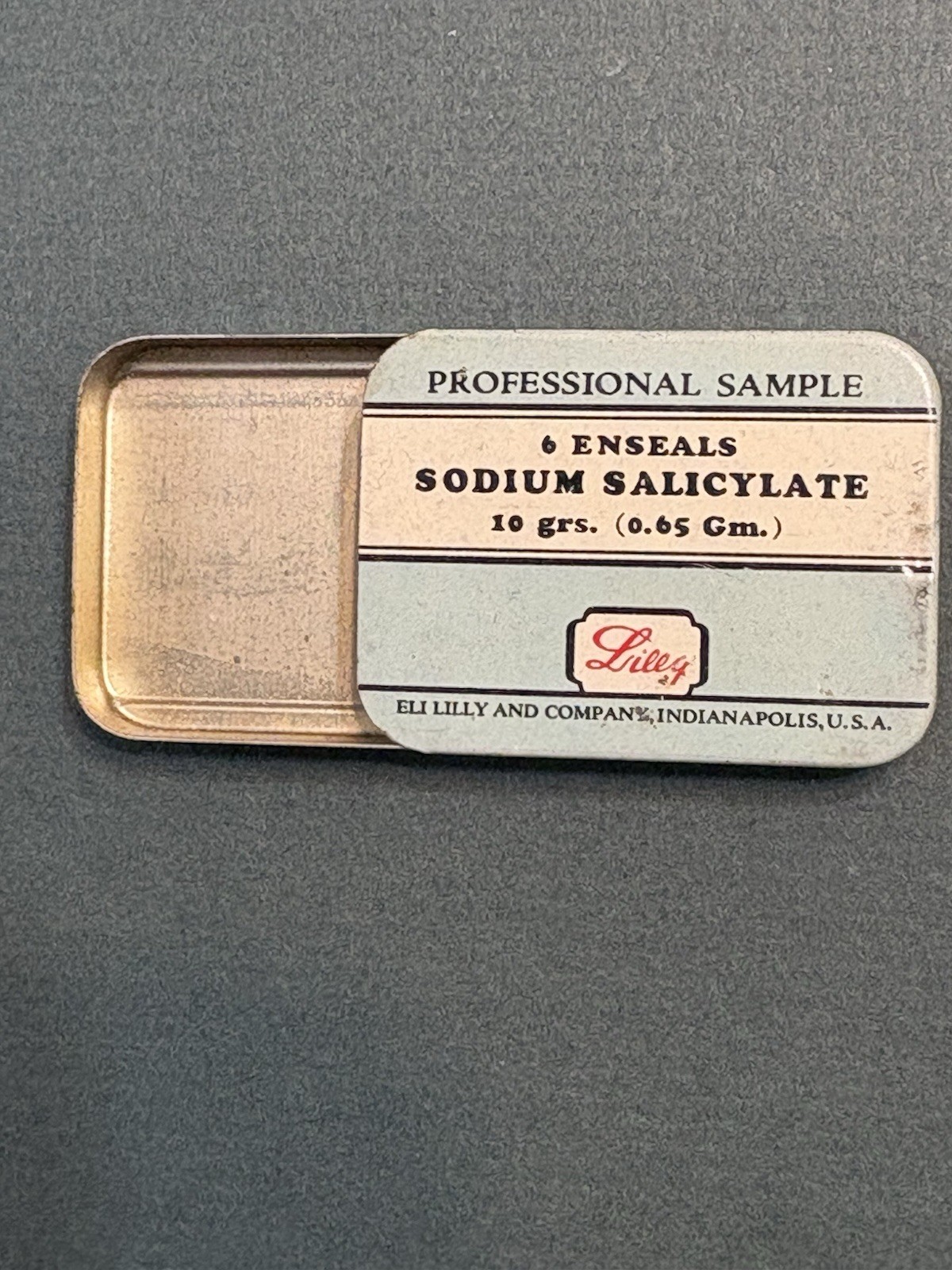 Vintage Eli Lilly Sodium Salicylate Tin – Rare PROFESSIONAL SAMPLE