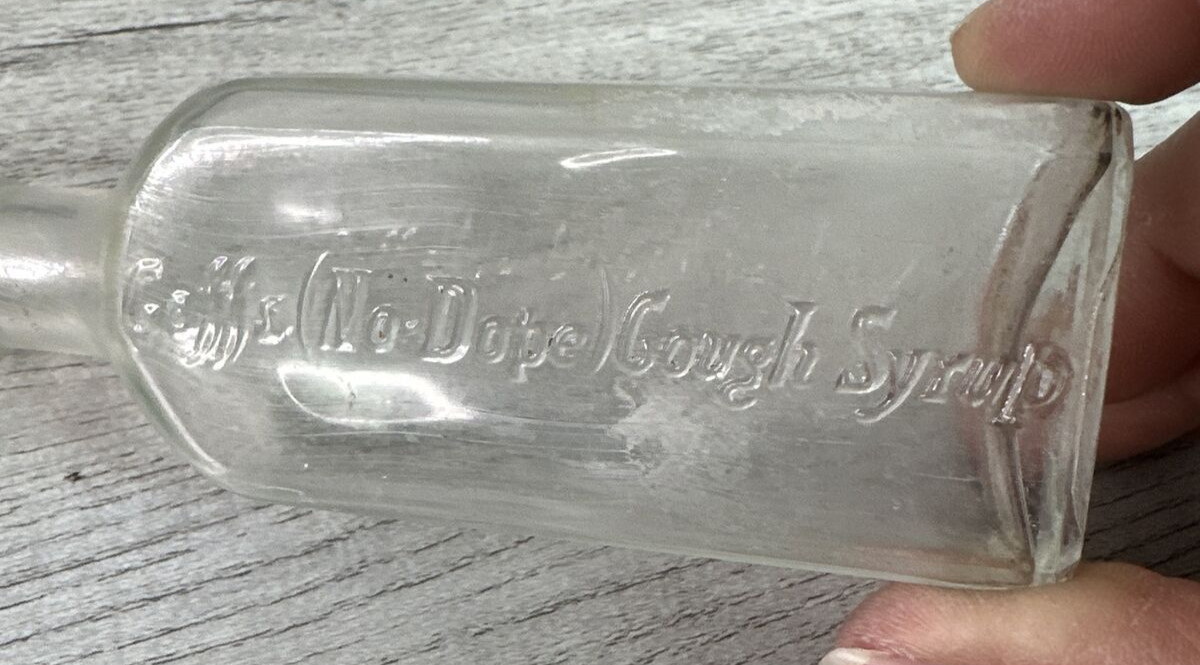 Vintage Early Glass Pharmacy Medicine Bottle Goff’s Cough Syrup