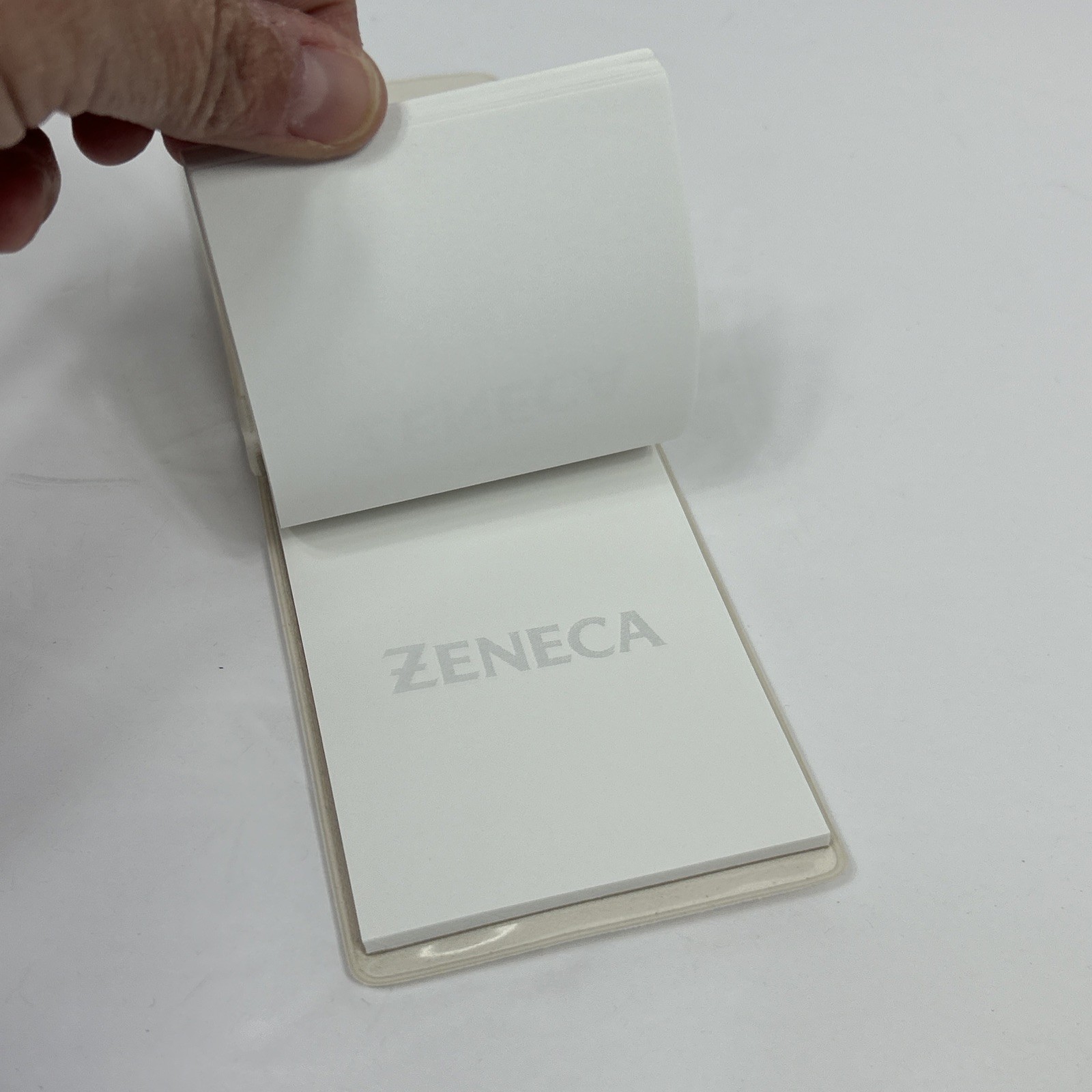 Zeneca Pharmaceuticals Notepad Notes Drug Rep Flap Book White 4″ x 3″ Paper Pad
