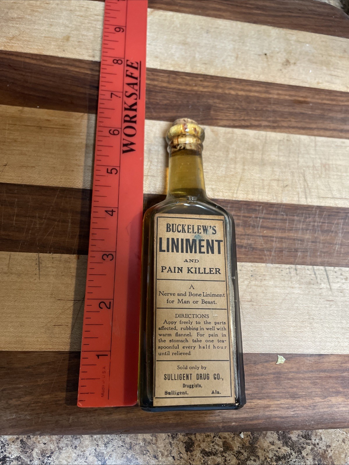 ANTIQUE BUCKELEW’S LINIMENT & PAIN KILLER BOTTLE, SULLIGENT ALABAMA DRUG CO.