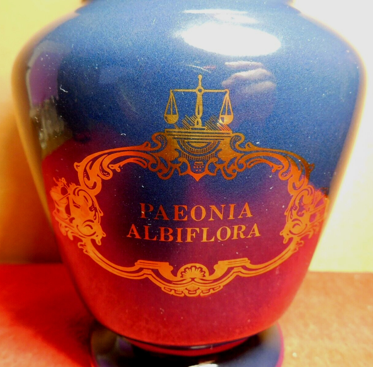 C/J~Apothecary Jar Eli Lilly “Paeonia Albiflora” Pharmaceutical 4-58 Blue Empty