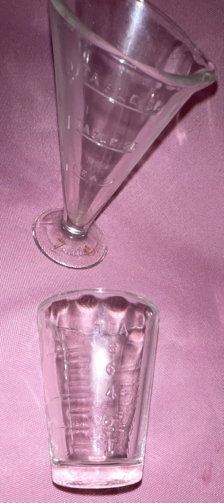 3 Vintage Glass Measures Zonite 2 Tablespoon Apothecary Spout & Footed Beaker +