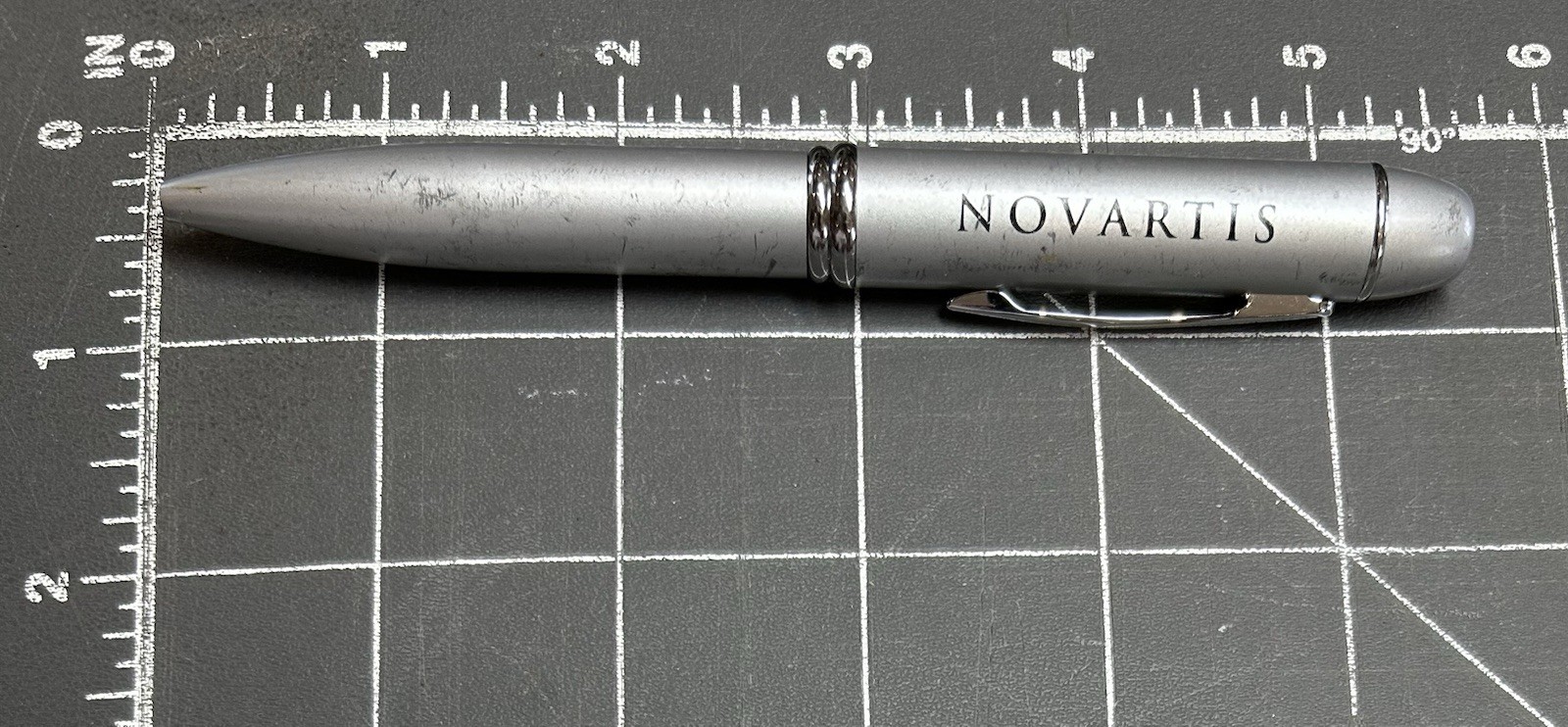 Novartis Pharmaceutical Promotional Promo Advertising Logo Silver Black Ink Pen