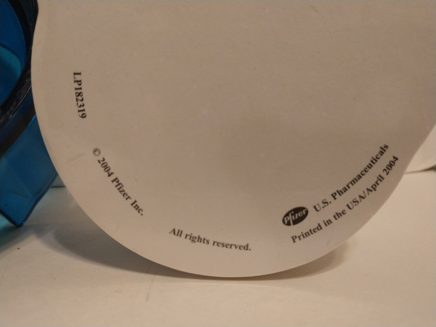 Pfizer LIPITOR Pharmaceutical Drug Rep Advertising STICKY NOTES & HOLDER 2004