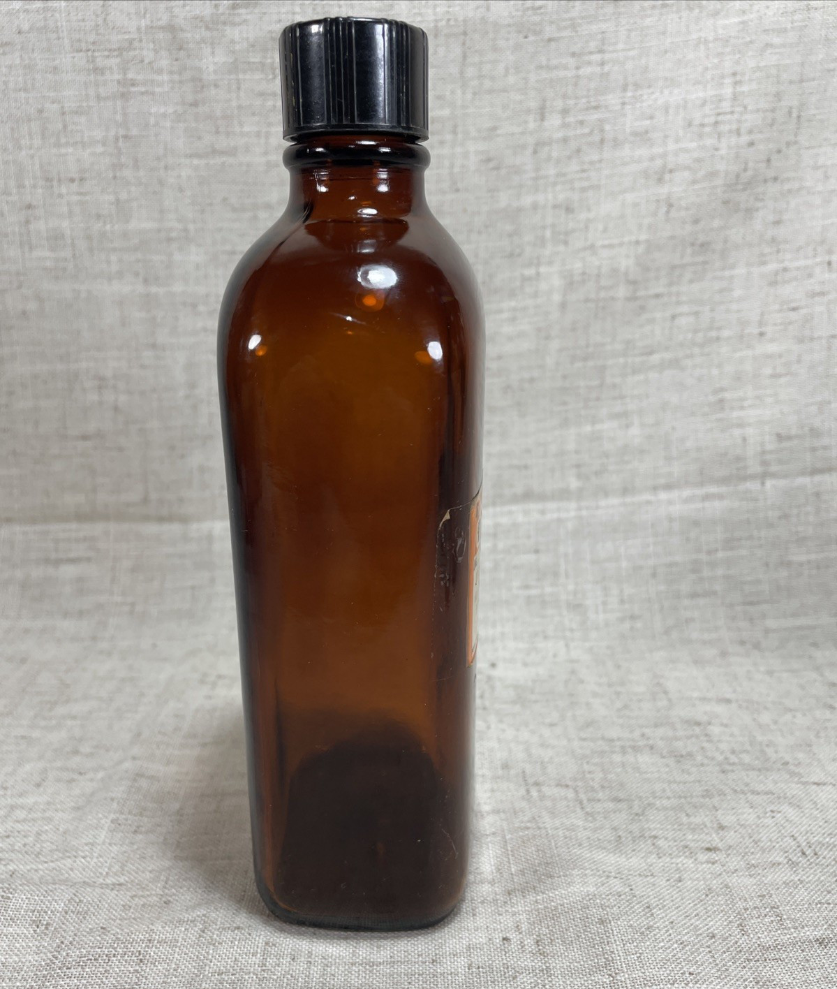 VTG 1979 Prescription Bottle Empty Brown Glass Benadryl Elixir Family Pharmacy
