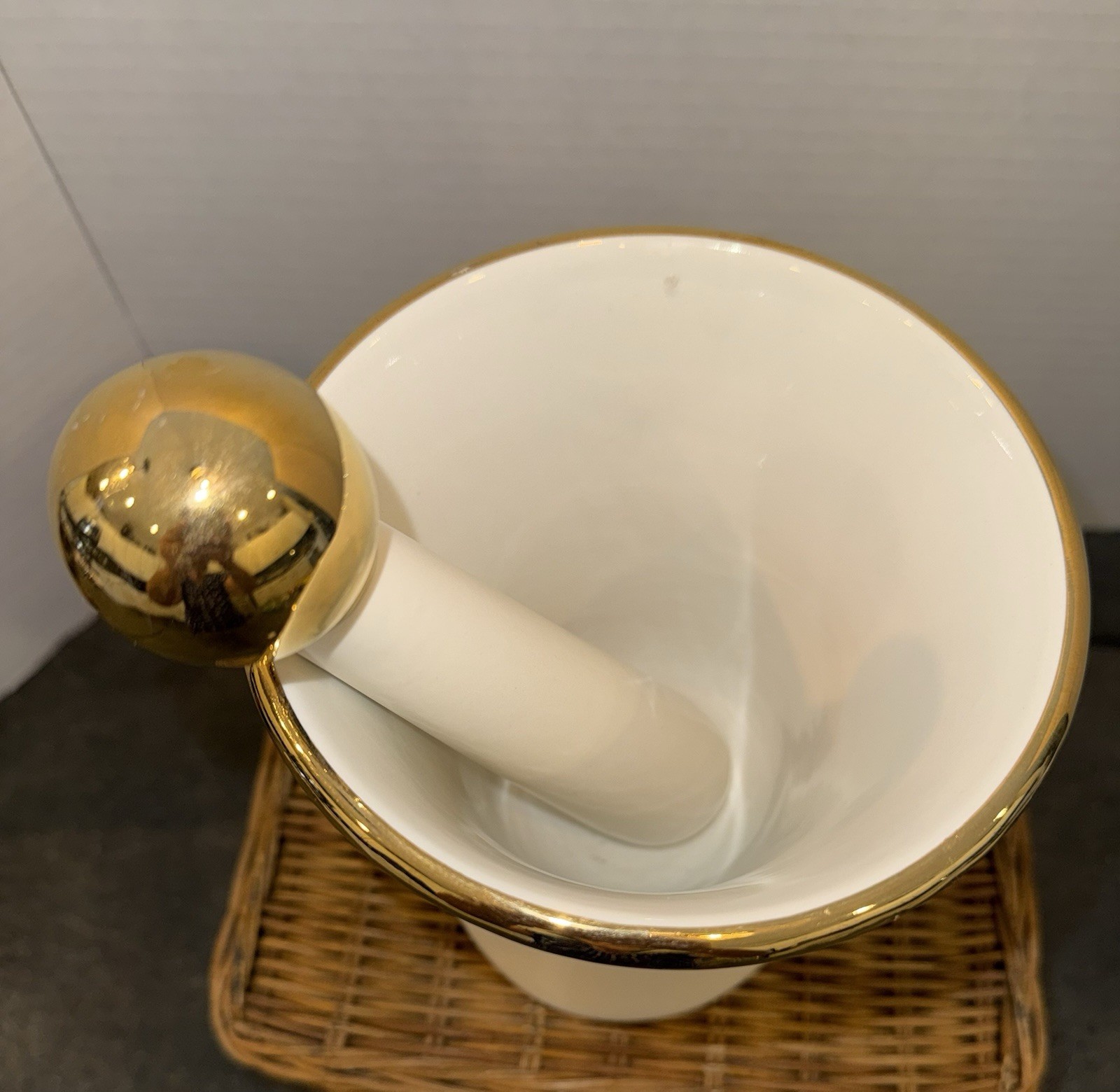 Antique Owen’s-Illinois Porcelain Mortar & Pestle Pharmacy Advertising Piece