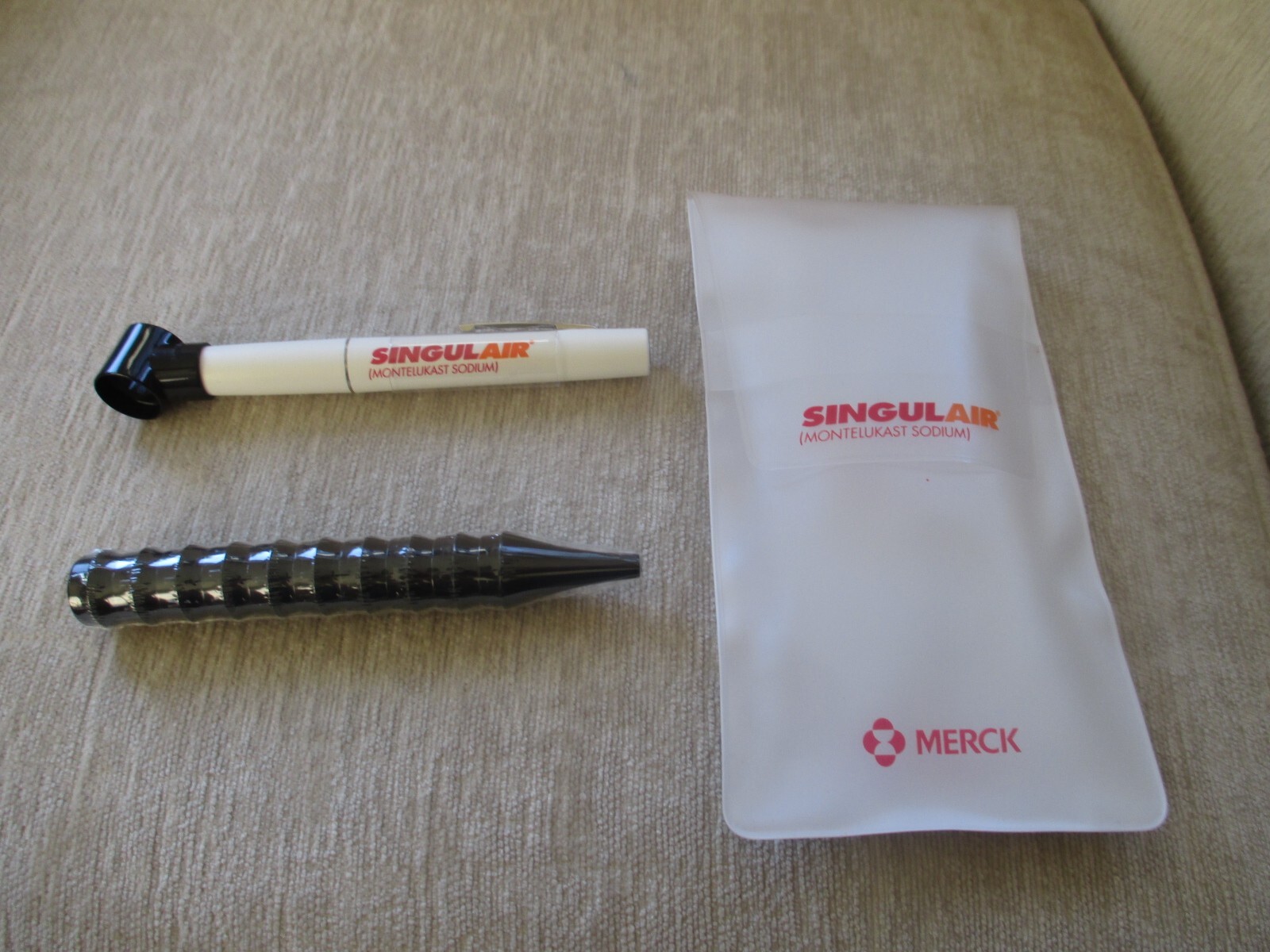 Vintage Advertising Singulair Merck Advertising Drug Rep / Pharma Otoscope Light