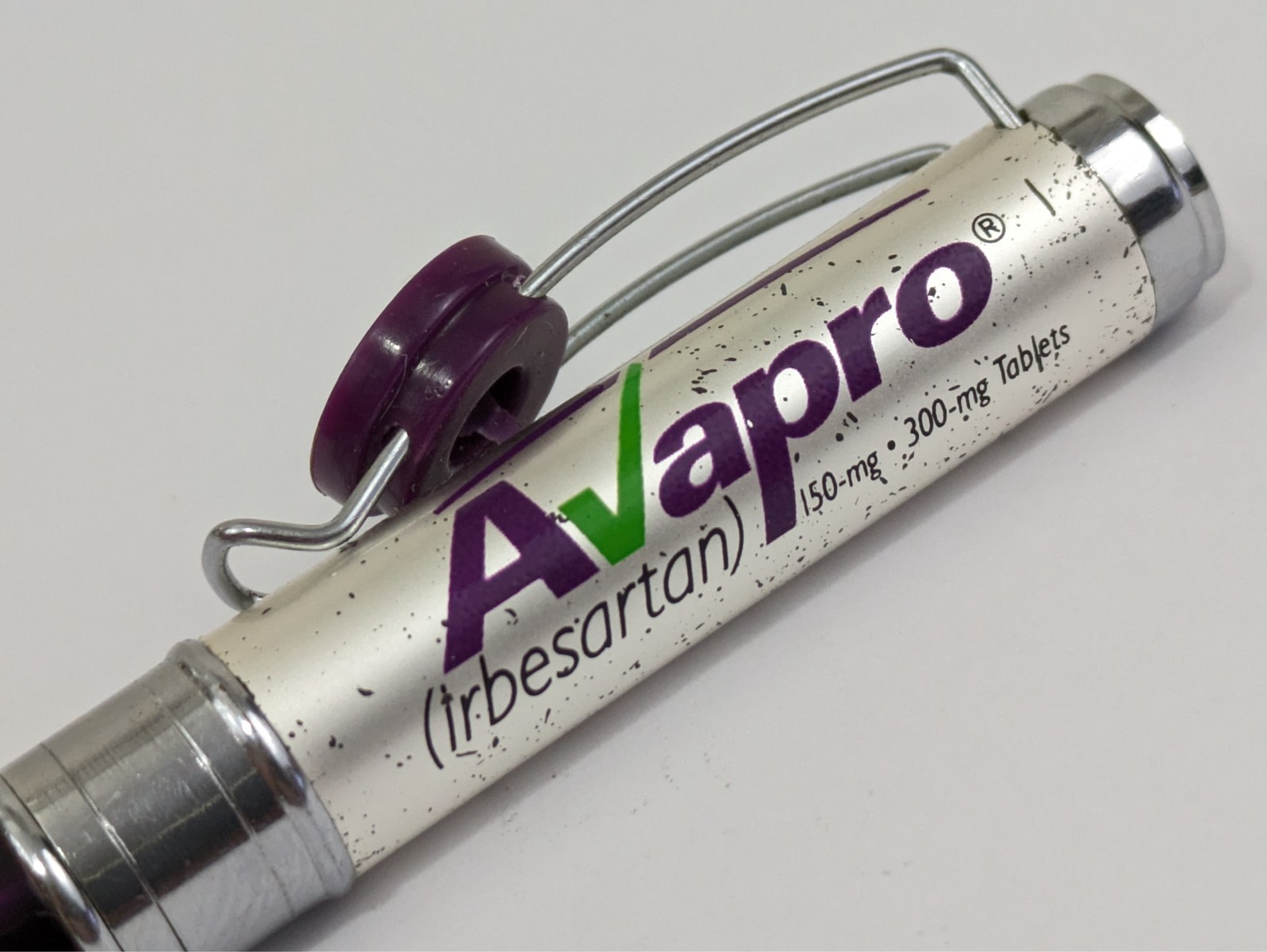 Avapro Drug Rep Pen Pharmaceutical Advertising Collectible Twist Metal Ballpoint