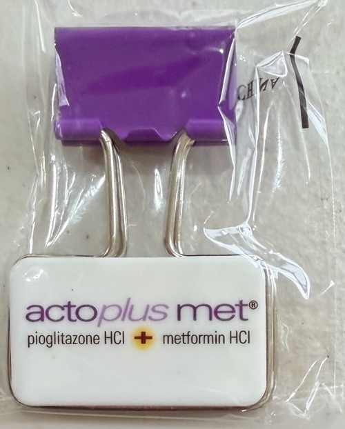 1~Drug Rep ACTOPLUS MET Pharmaceutical Small Binder Clip New
