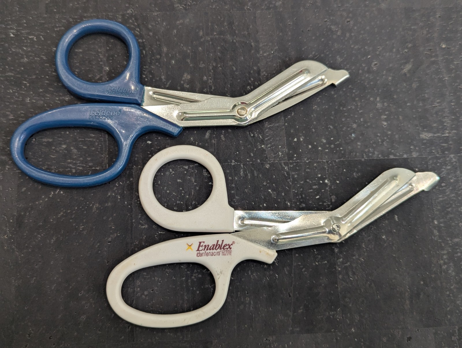 2 Vintage Big Pharma Athletic Tape Scissors ✂️