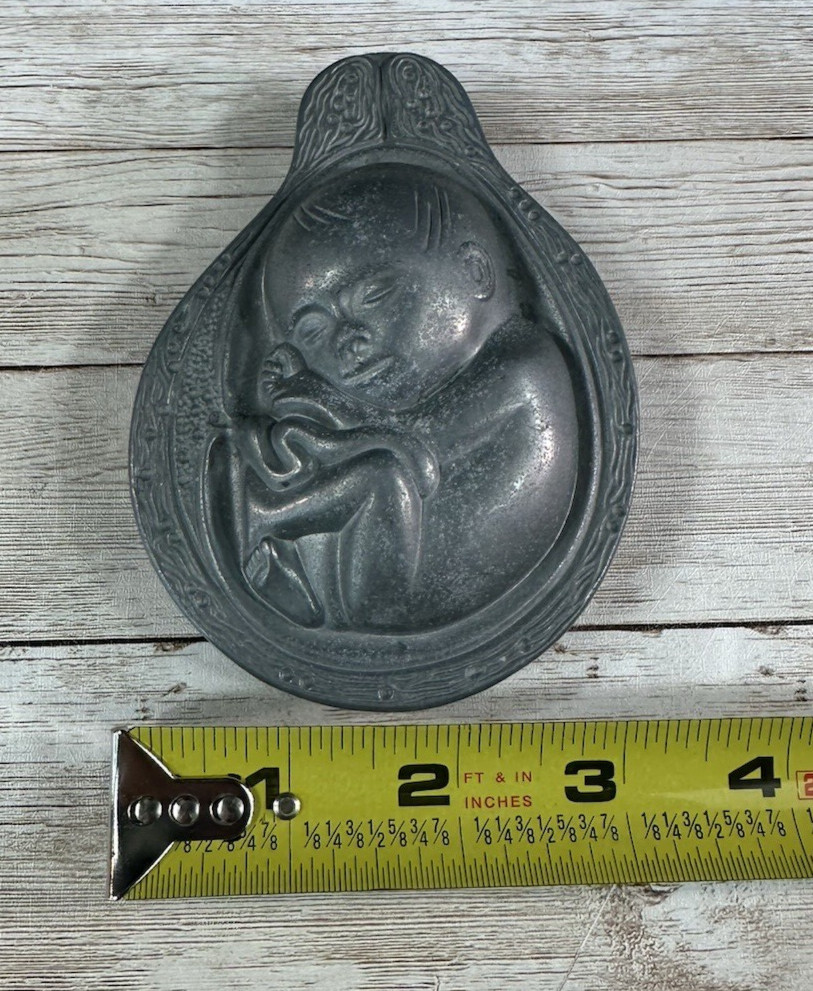 Vtg 1950-60s Parke-Davis Tabron Pharmaceutical Fetus Baby Pewter Paperweight