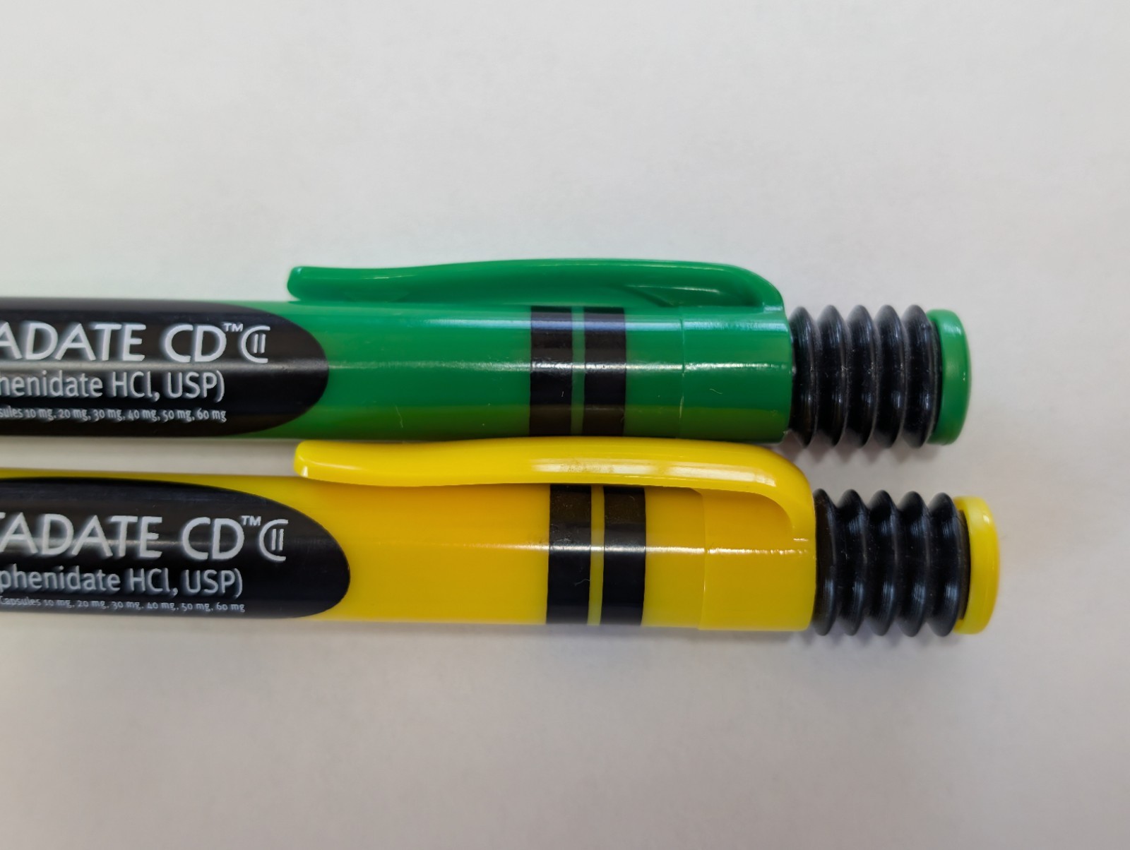 RARE Metadate CD CII Pharmaceutical Drug Rep Pen ADHD Green Yellow Crayon Click
