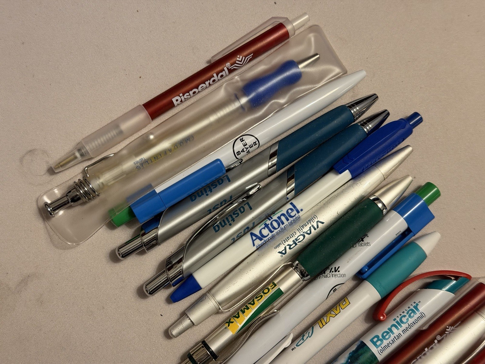 Pharmaceutical Drug Rep Pharma Collectable Promo Pens Lot of 30 But Untested