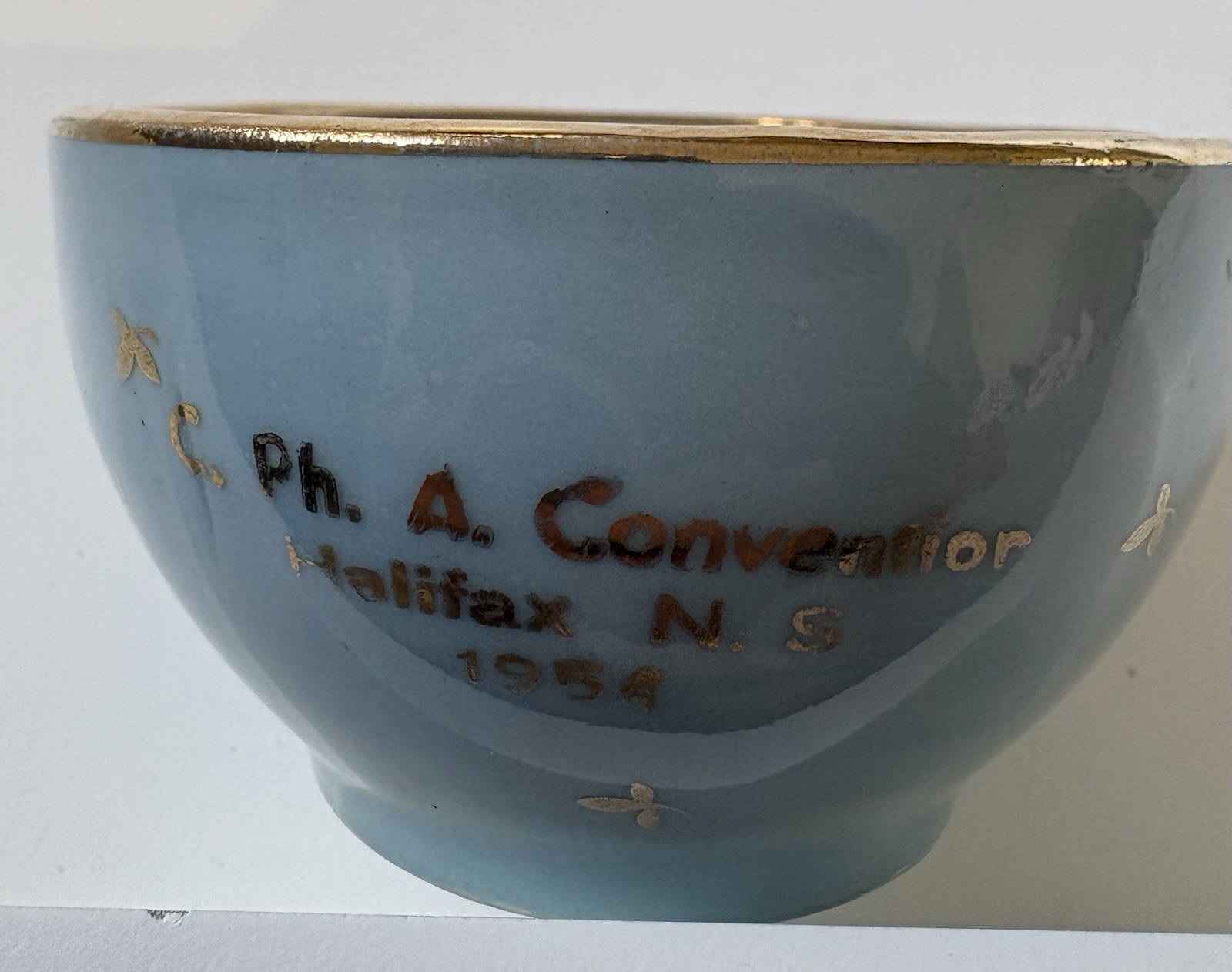 VTG Limoges Pharmacy Apothecary Mortar blue & gold 1954 Halifax MT Nicolas CPhA