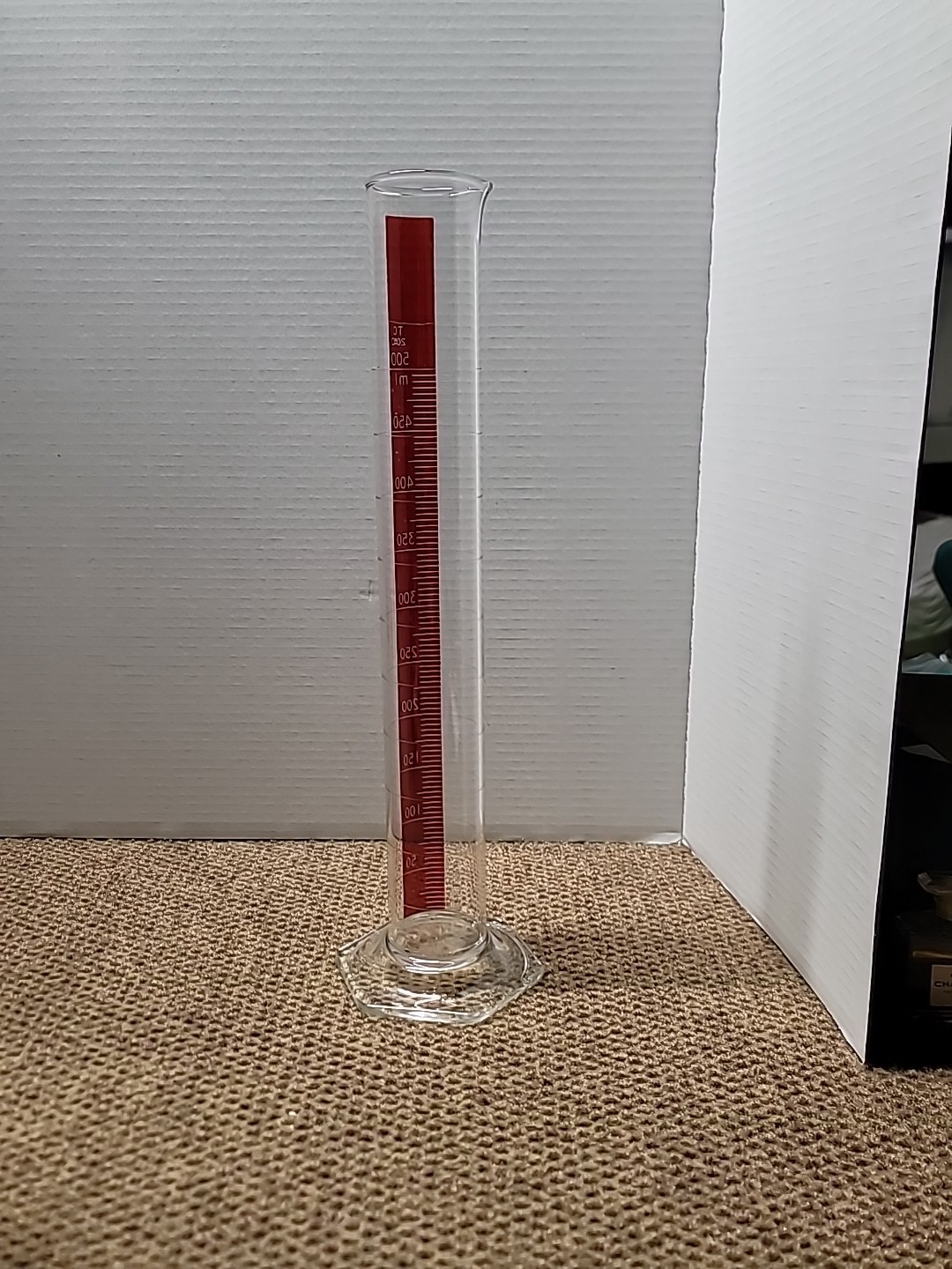 Vtg 500 ML 20c Red Glass Scale Measurement Pyrex Chemistry Pharmacy