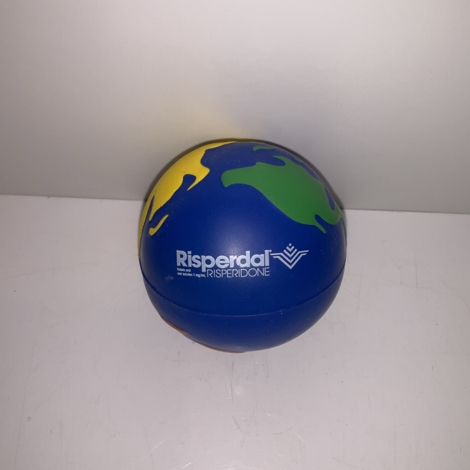 VTG GLOBE STRESS BALL PHARMA MEDICAL REP LOGO NEW !