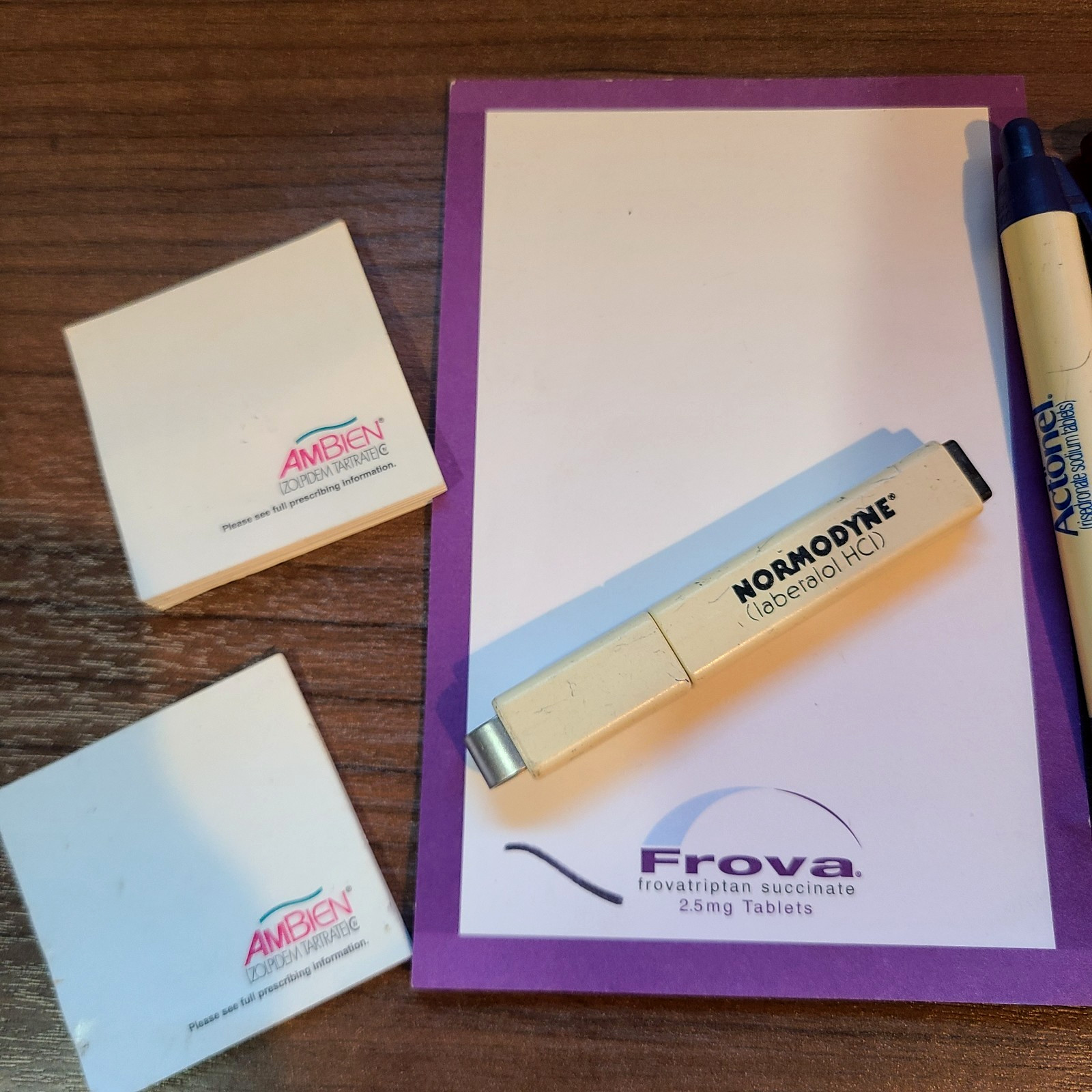 Drug Rep Lot PENS Pharmaceutical Promo Lexapro Ambien Prevacid Bystolic ProQuad