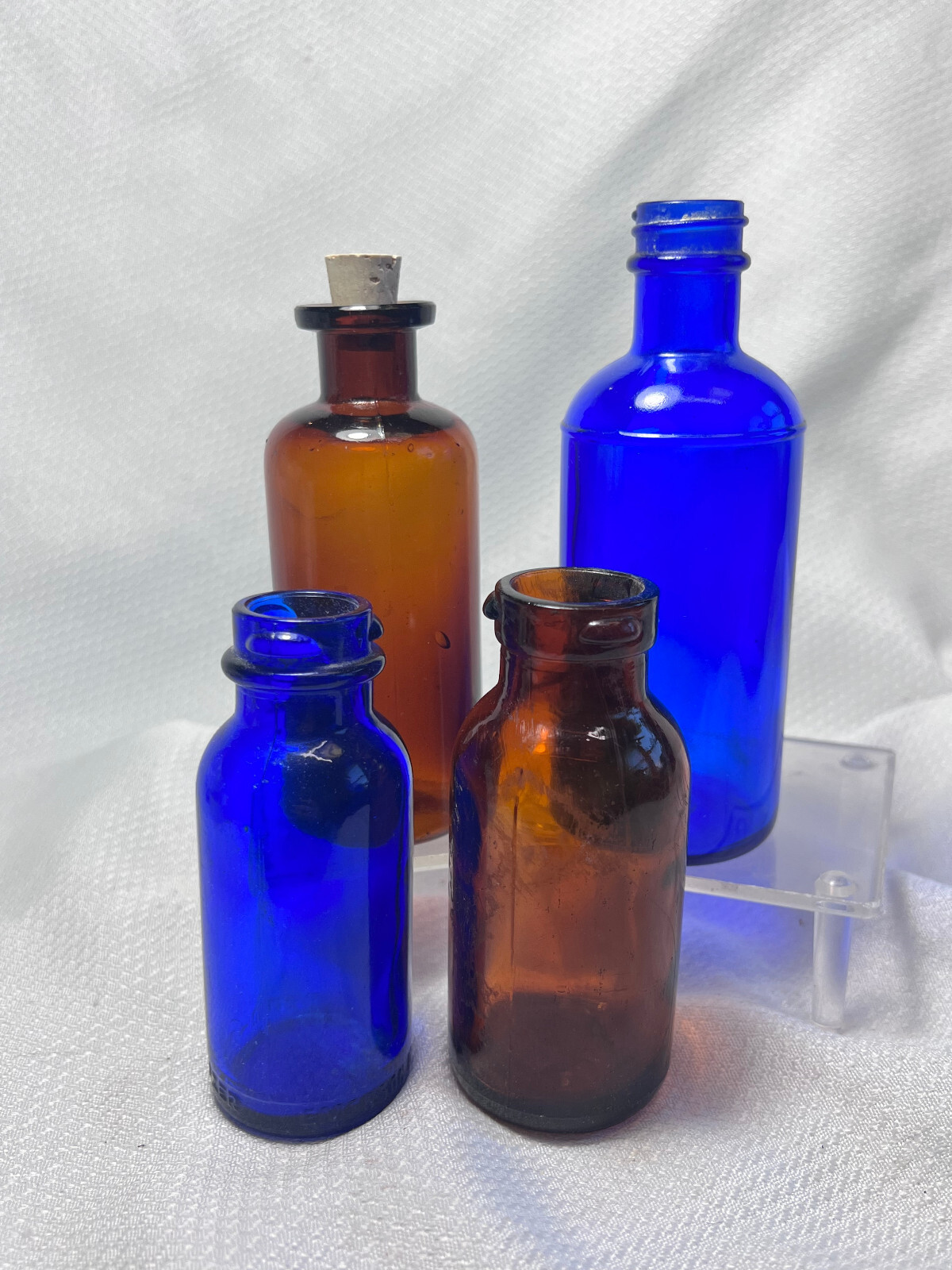 Vtg Lot Of 4 Cobalt Blue & Brown Drug Store Pharmaceutical Bottles Bromo Seltzer