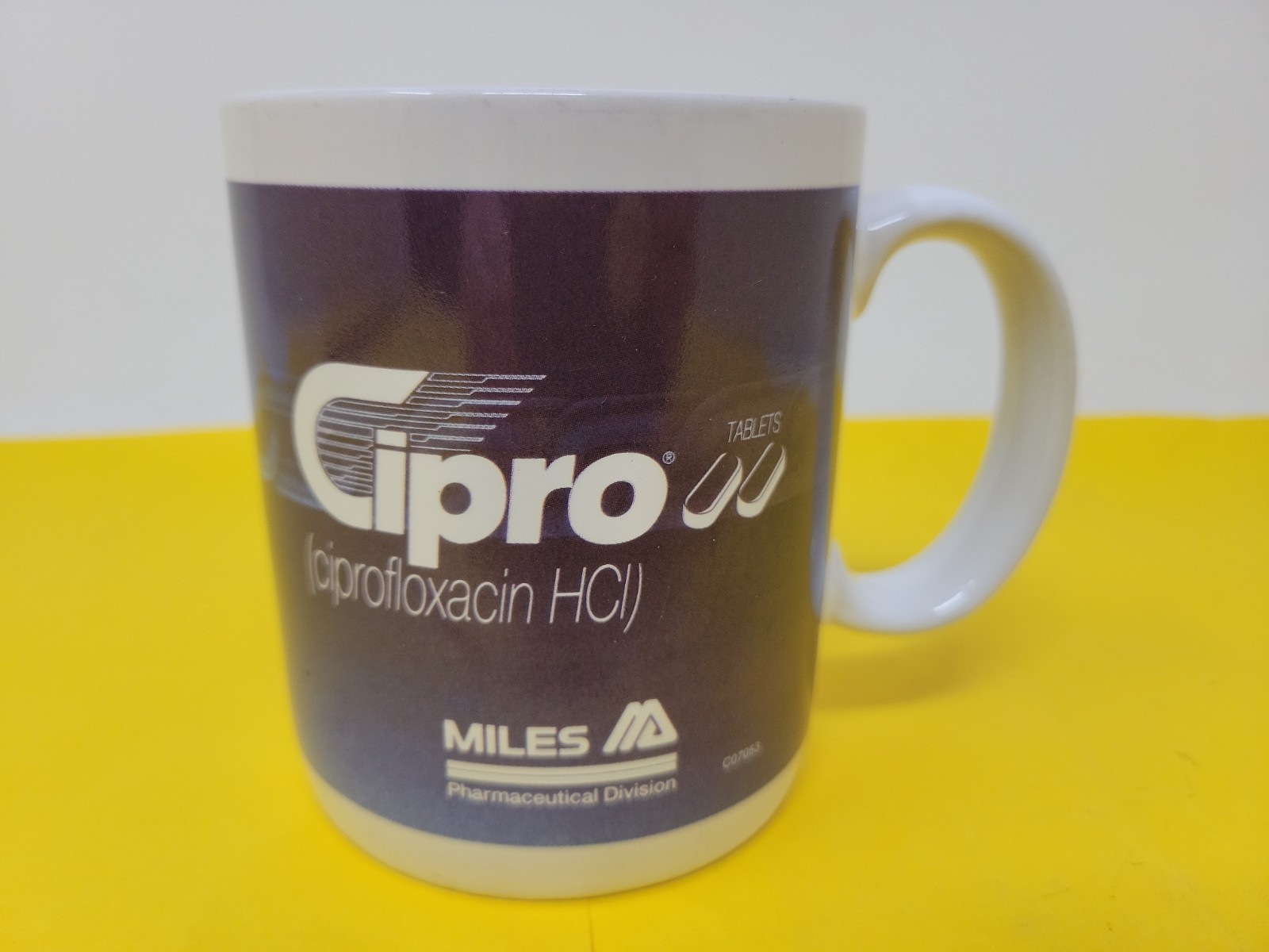 Vintage CIPRO Miles Pharmaceutical Drug Ceramic Mug Advertising RX Promo RARE