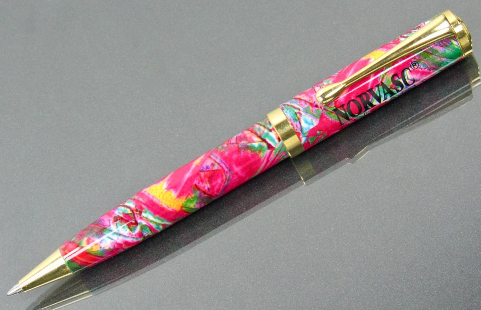 Beautiful, Colorful Norvasc Metal PEN Drug Rep Pharmaceutical Promo Advertising