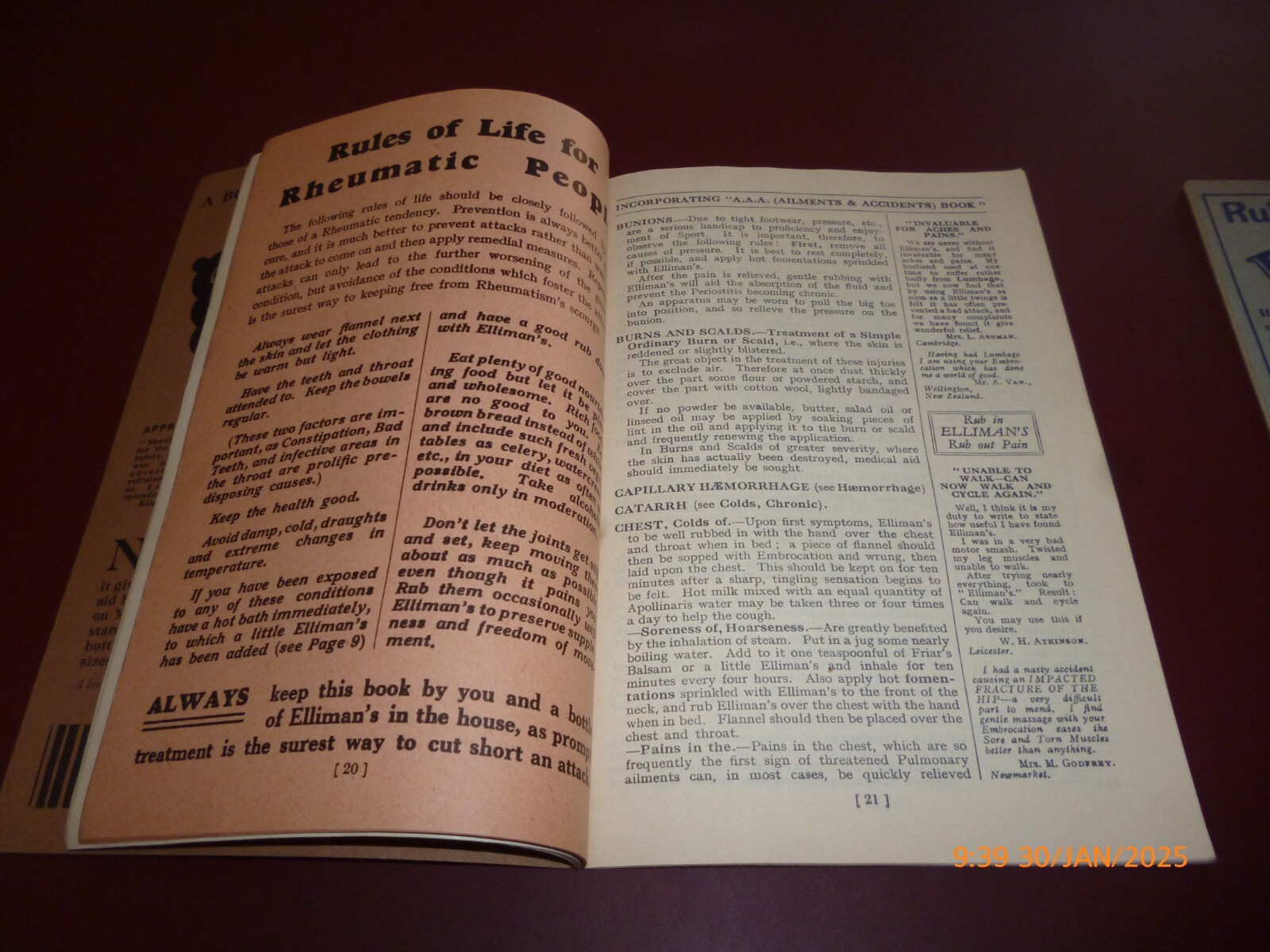ELLIMAN’S EMBROCATION x 2 VINTAGE BOOKLETS LIBRARY OF HEALTH, AILMENTS ACCIDENTS