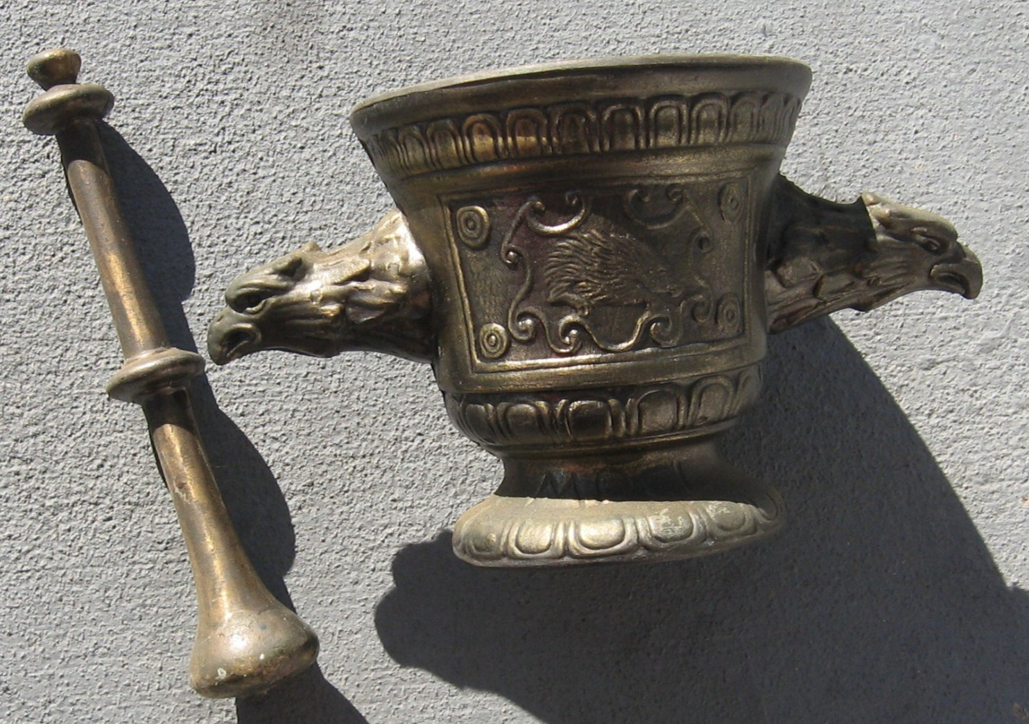 Apothecary VFOLAN- MDCL Mortar & Pestle- Brass Bronze Double Pheasant Heads