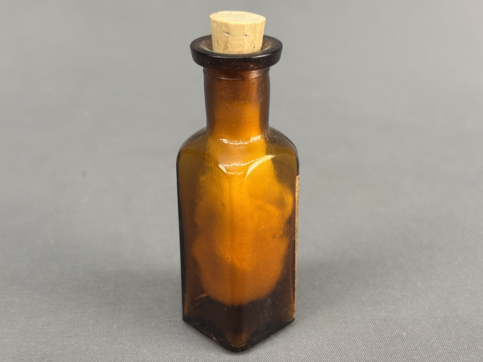 Vintage Abbott Laboratories Nembutal Pentobarbital Bottle (11H)