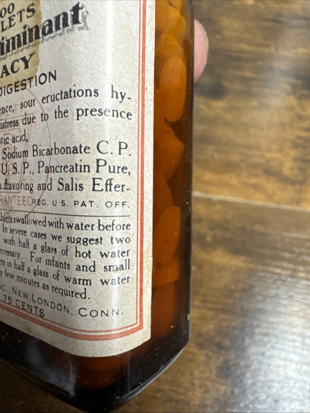 TRACY GAS ELIMINANT TABLETS Expired Obsolete VINTAGE Collectible MEDICINE BOTTLE