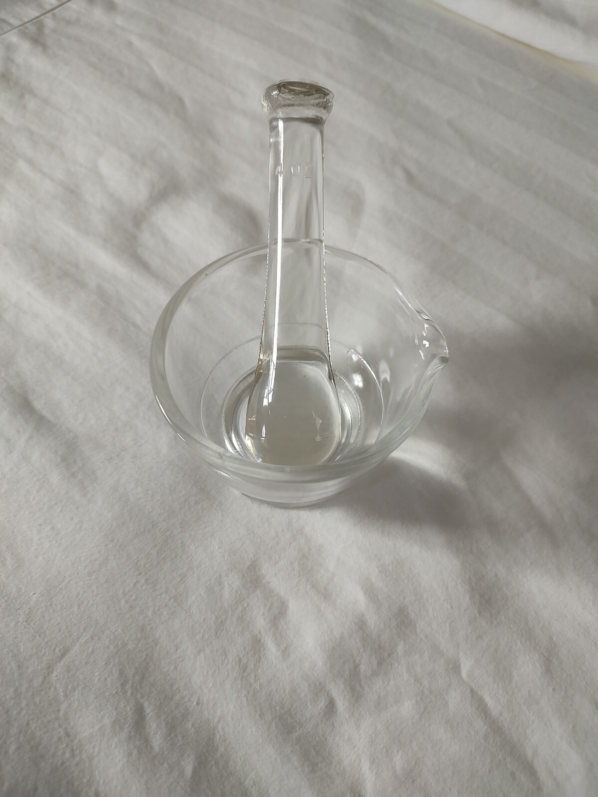 Vintage Pharmacy Postal & Mortar Glass Apothecary 4 Oz Pour Spout No Chips