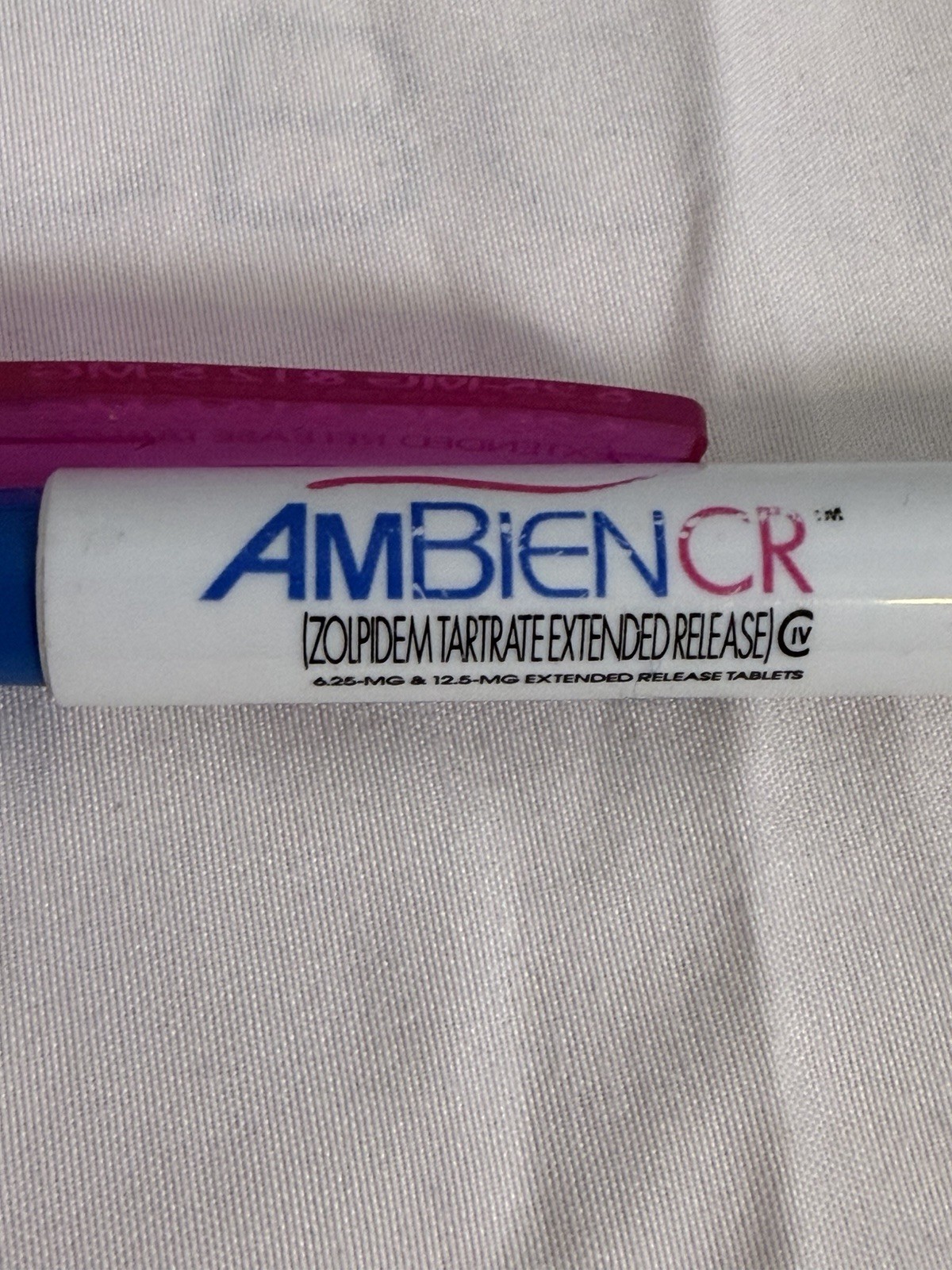 Ambien Drug Rep Pharmaceutical Advertisement Promo Pen, Hot Pink Grip, Works