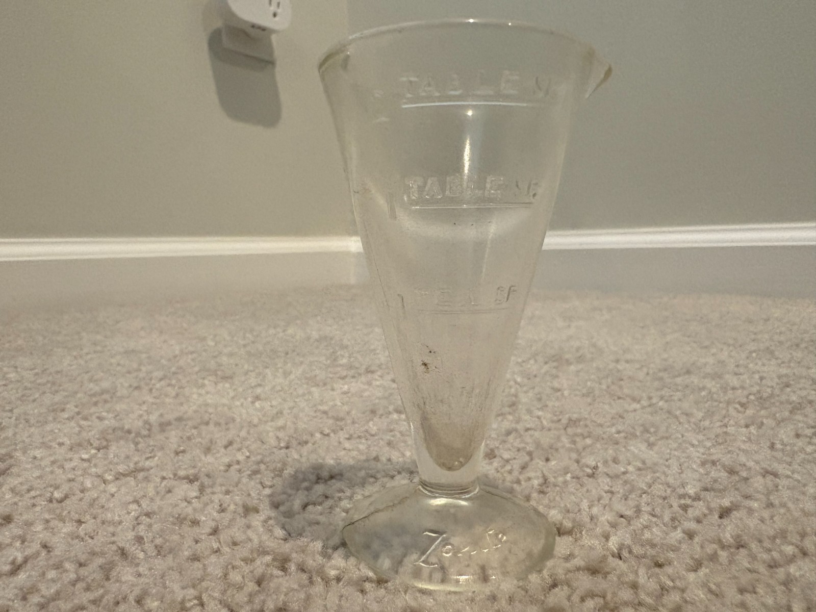 Apothecary Dose Measurement Glass Cup Flask Zonite