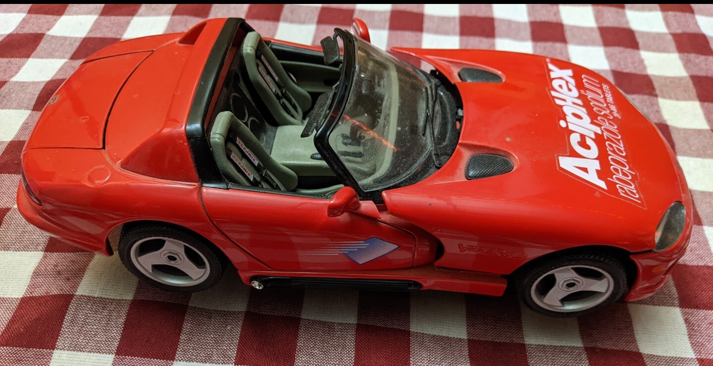 Dodge Viper RT/10 ACIPHEX USA Bburago 1:18 Die Cast Burago Pharma Advertising