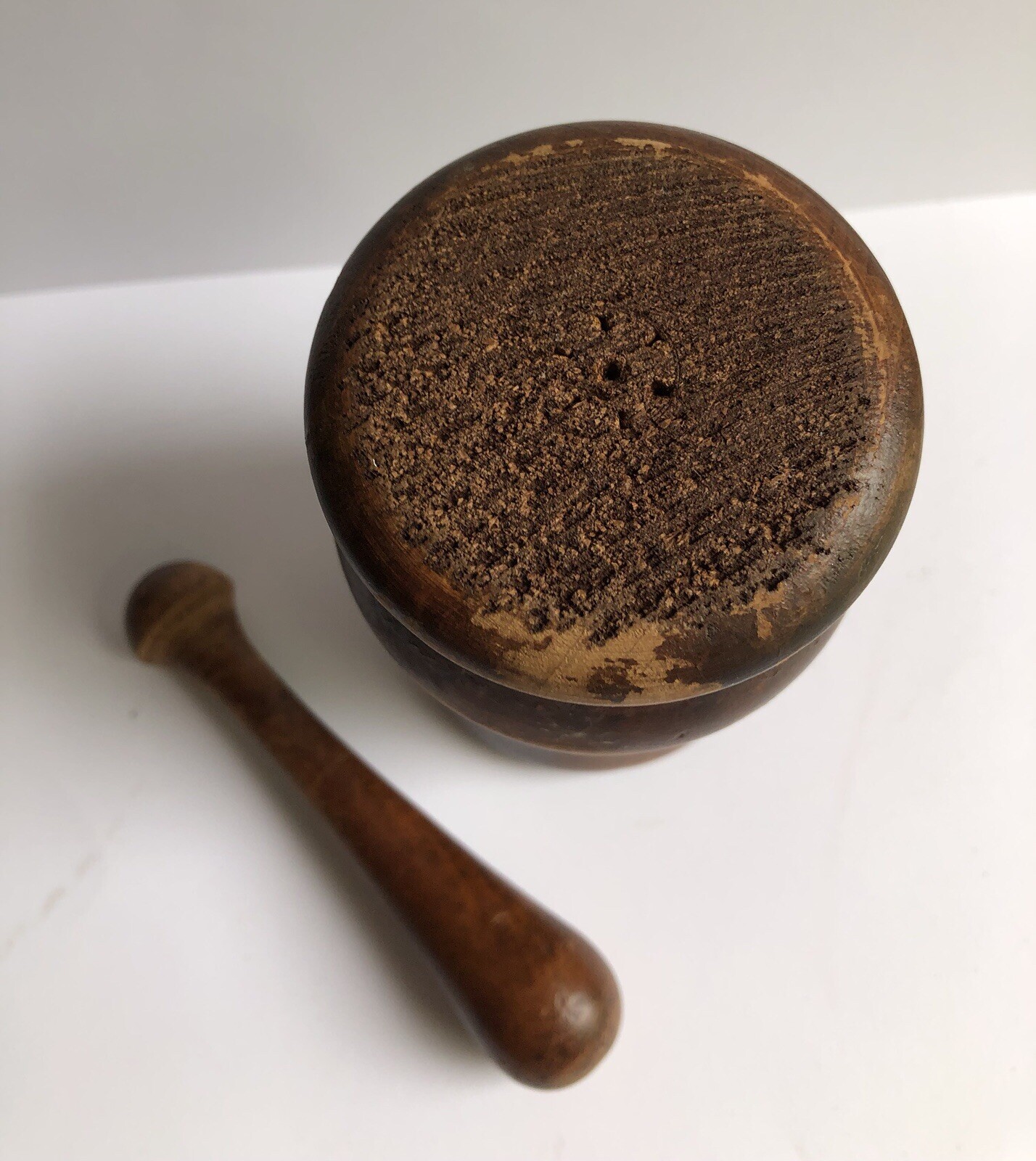 Small Mortar & Pestle 4″ Turned Wood Apothecary Pharmacist Grinder Crusher