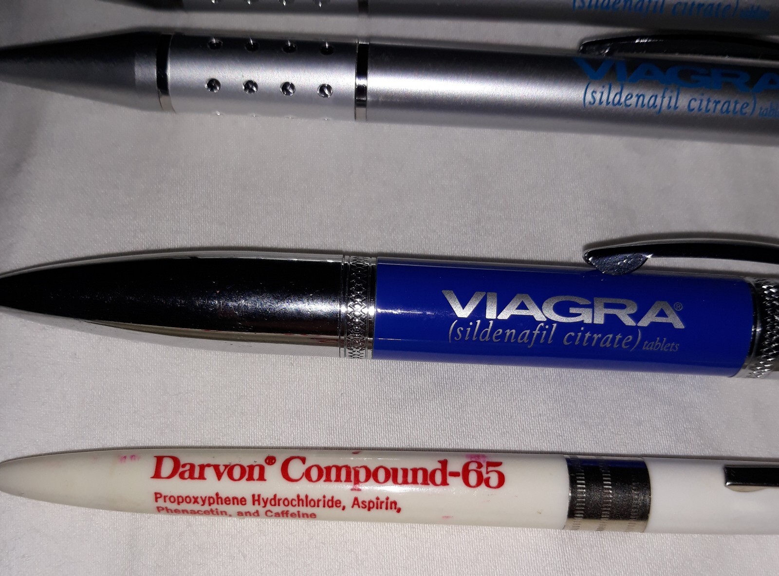 7 Vintage Pharmaceutical Ink Pens, Viagra, Darvon, Bextra, Epzicom