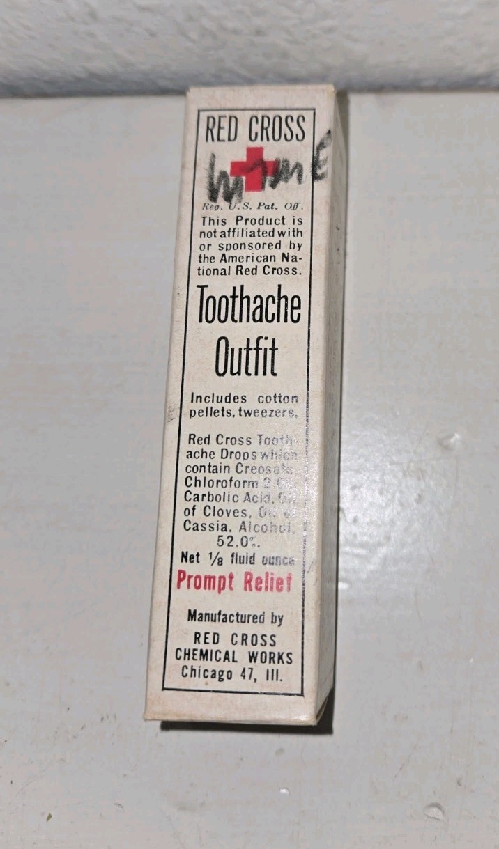 Vintage Red Cross Toothache Outfit Contains Tweezers And Cotton Pellets NOS