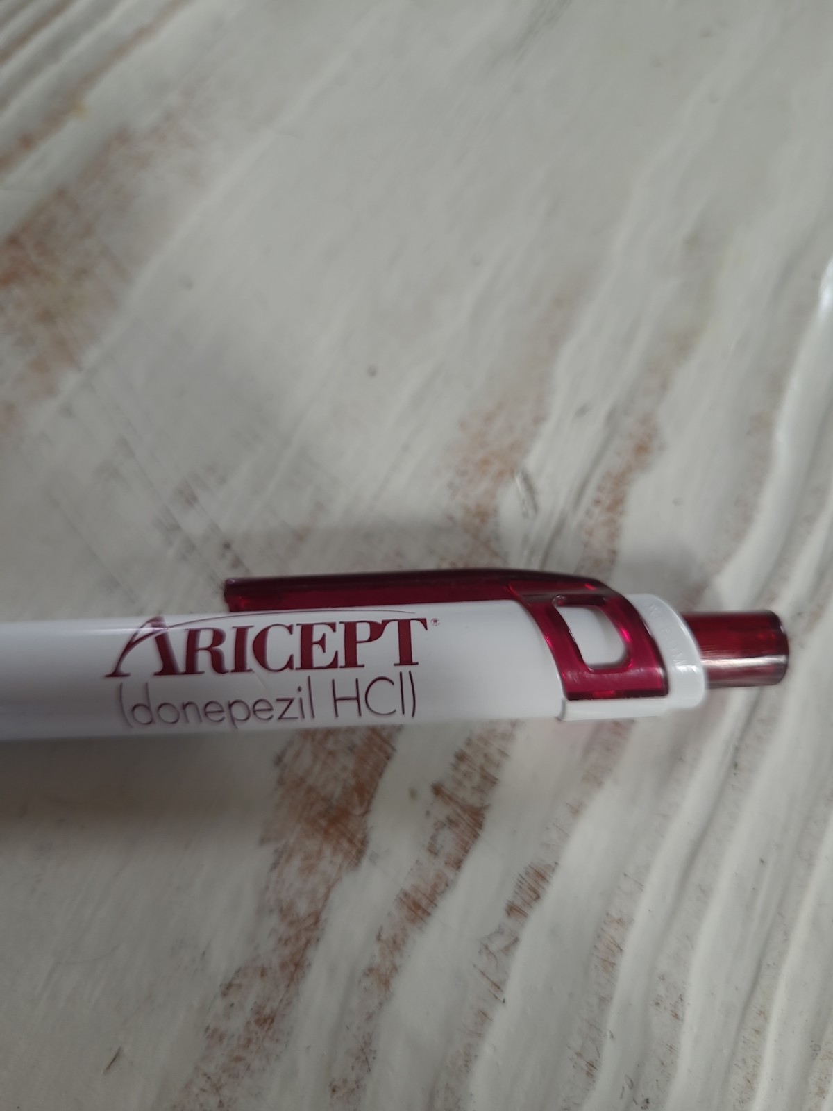 Lot Of 8 Plastic Drug Rep Pens – Aricept, Diflucan, Cardizem LA