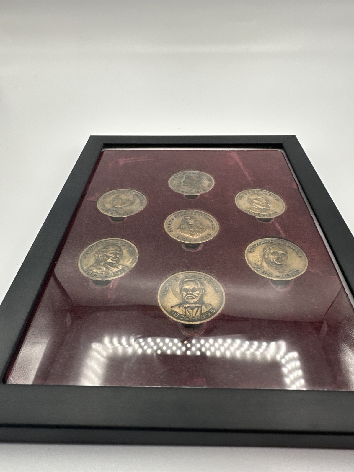 Eli Lilly And Co Coins Pioneers In The Fight Against Infectious Disease