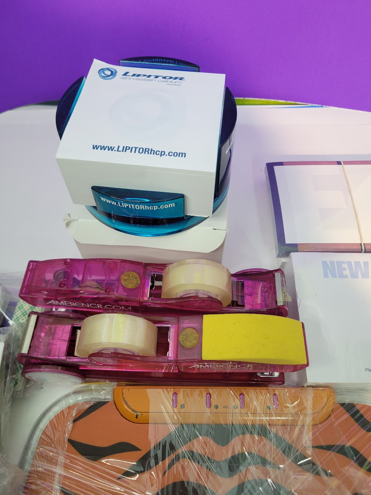Misc Lot of Pharmaceutical items Drug Rep Lipitor Depakote stapler pen pad sciss