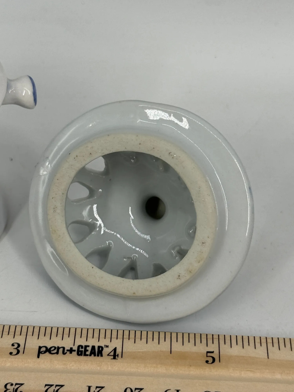Vintage Apothecary Jar Rx Symbol Pharmacy Potpourri Blue White Ceramic 3.5″