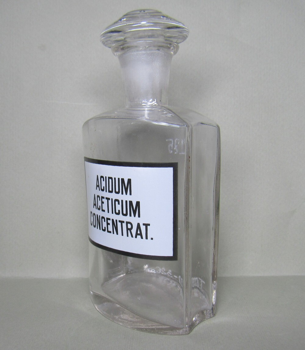 Vintage Medical Science Glass Bottle,Germany,ACIDUM ACETICUM CONCENTRAT