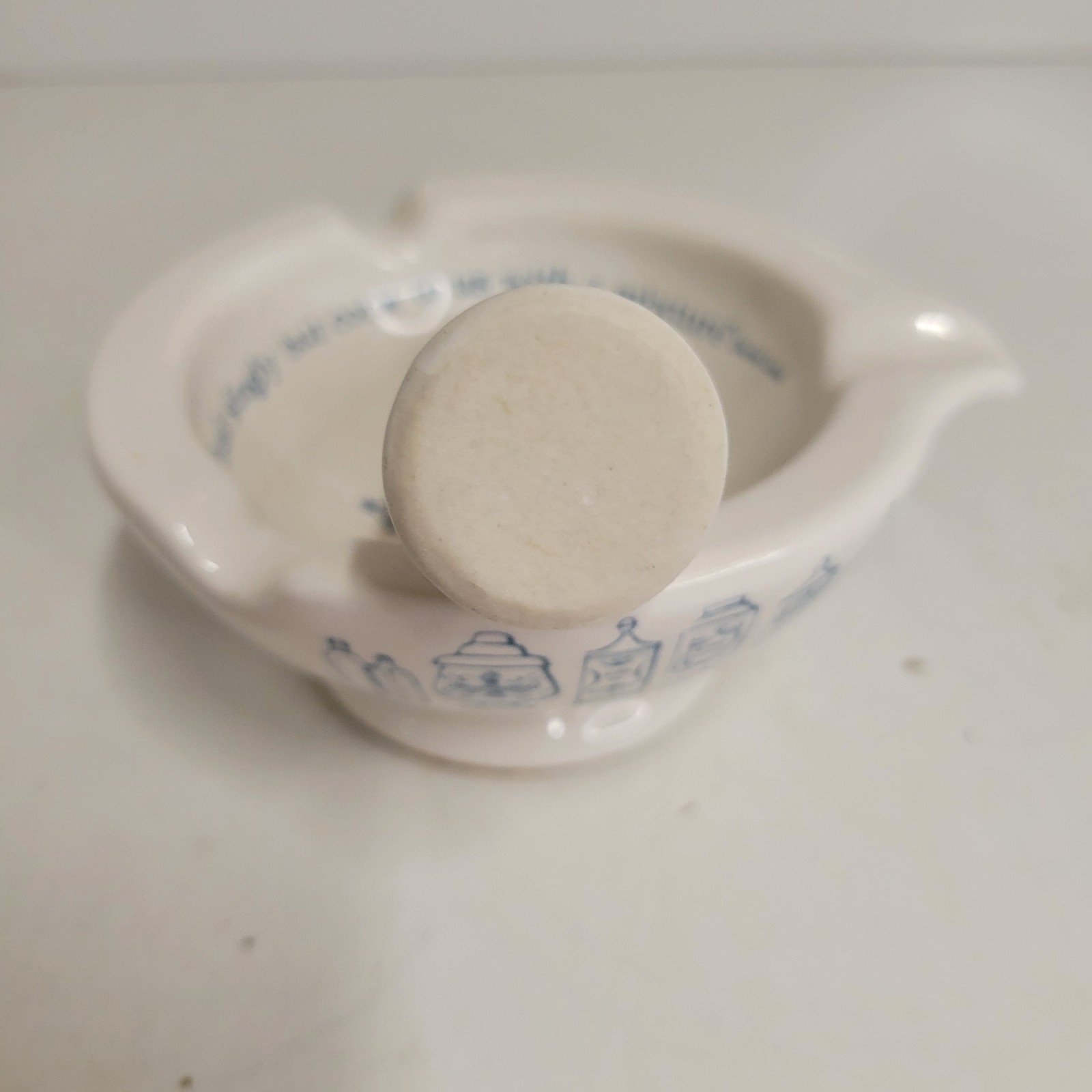 VTG Merck Sharp & Dohme Porcelain Pharmacy Mortar & Pestle Ashtray MSD C. Lamb