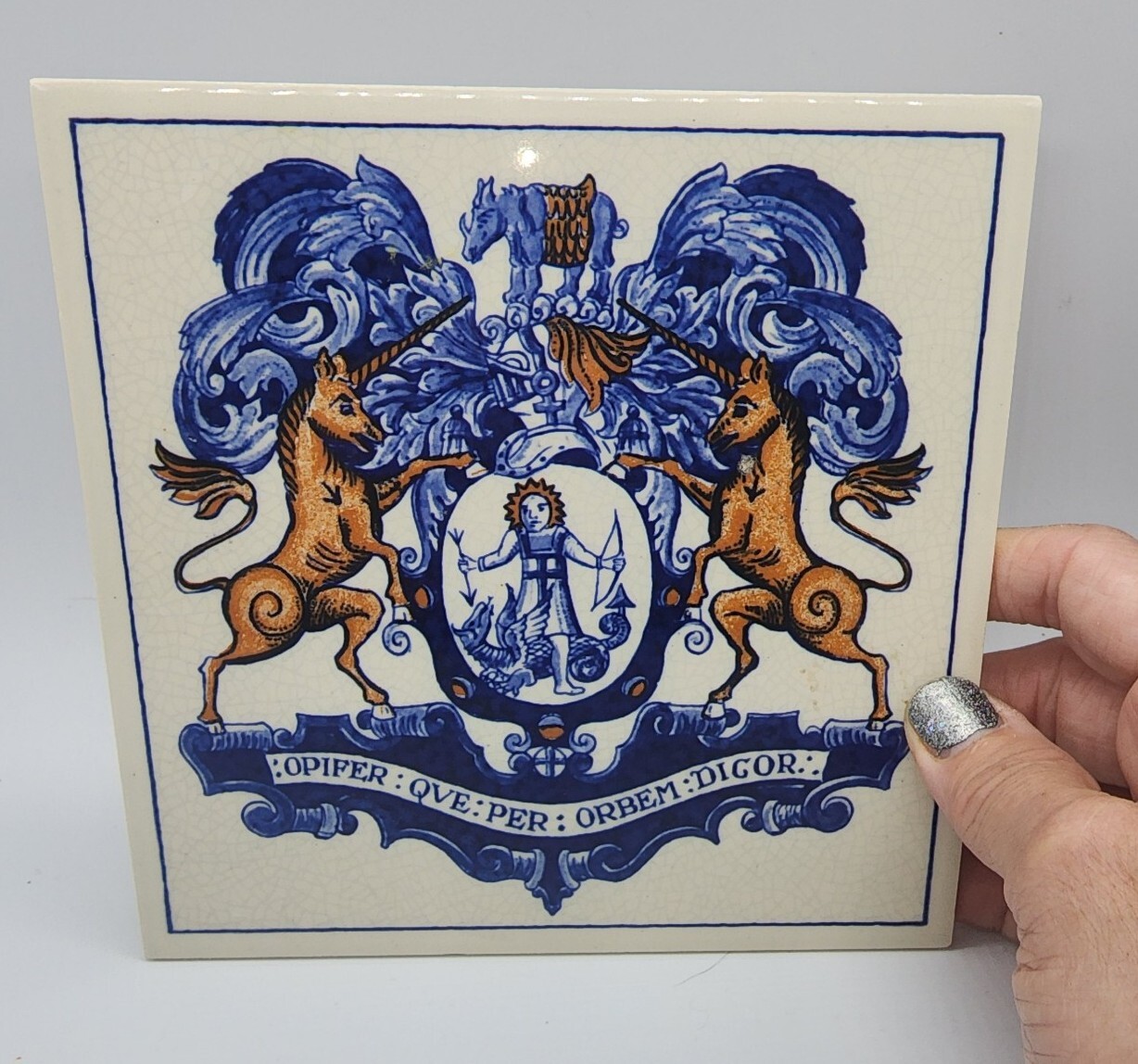 BLUE DELFT HOLLAND HANDMADE PILL TILE BURROUGHS WELLCOME CO. 1982