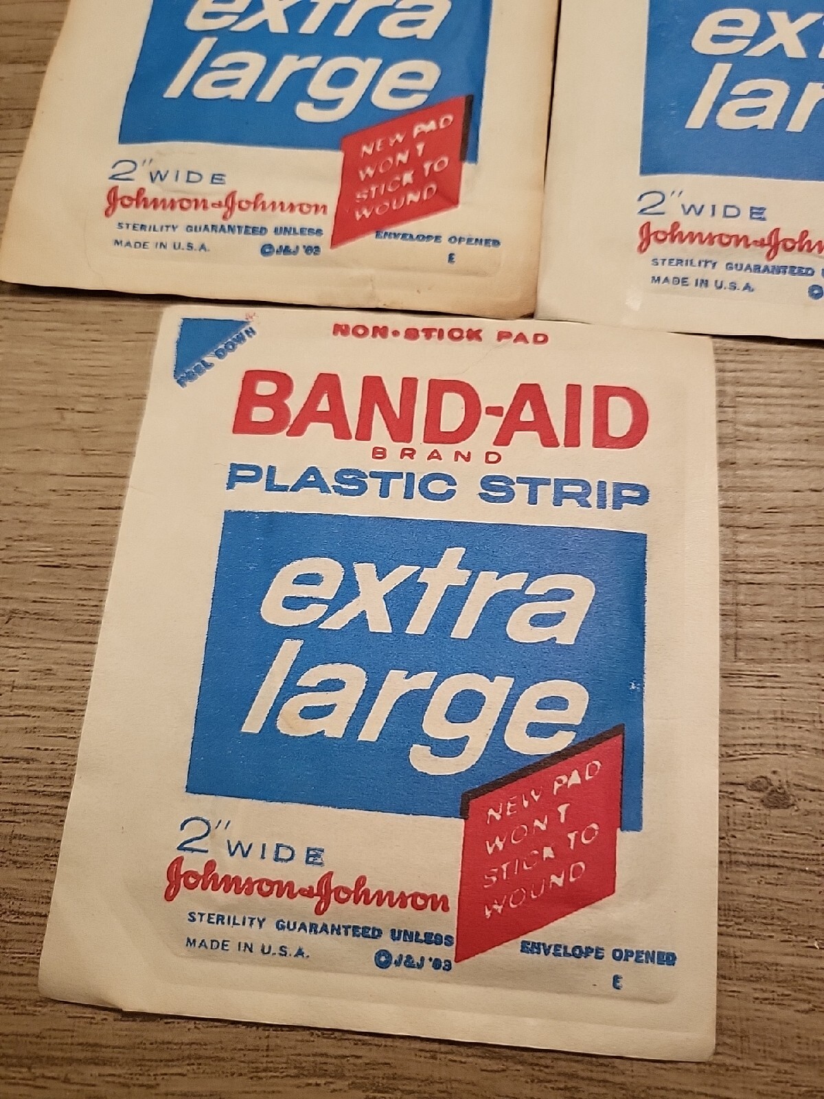 VINTAGE 5 Packs BAND-AID PLASTIC STRIPS – EXTRA LARGE 2″ wide sealed packs