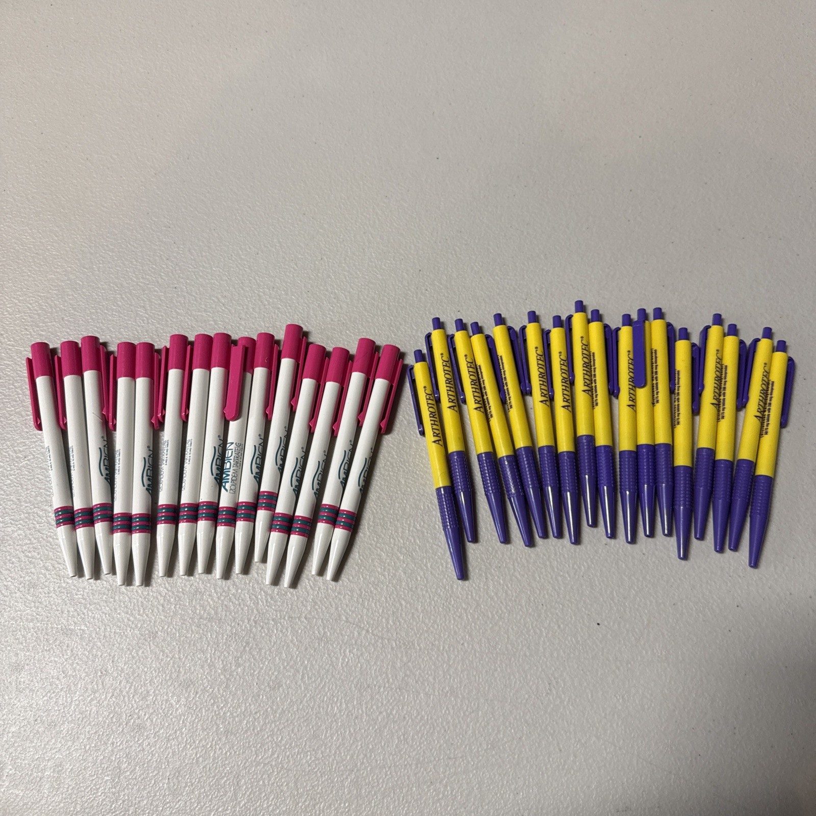 AMBIEN CR Drug Rep Pharmaceutical Promo Advertising PEN Lot of 32 Collectibles
