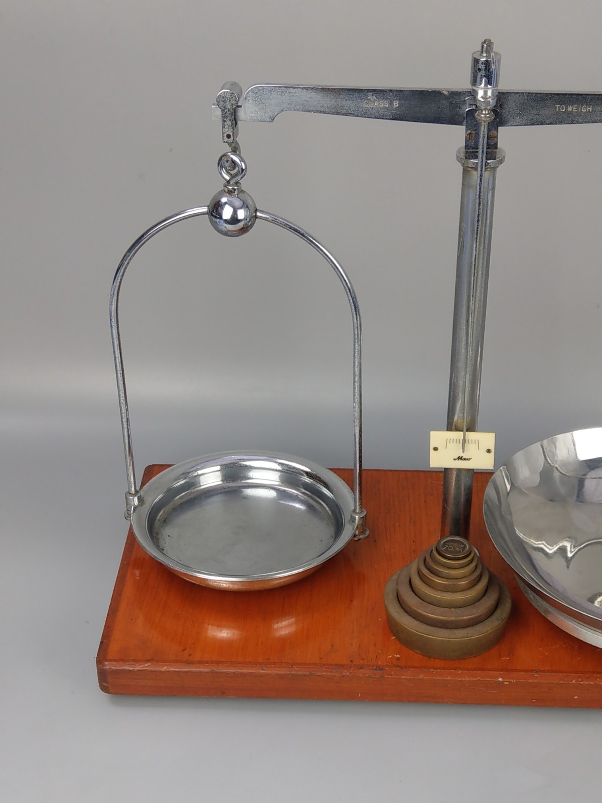 Vintage MAW Chrome W.A.Webb Ltd Ilford Apothecary  Scales  & Avery Weights